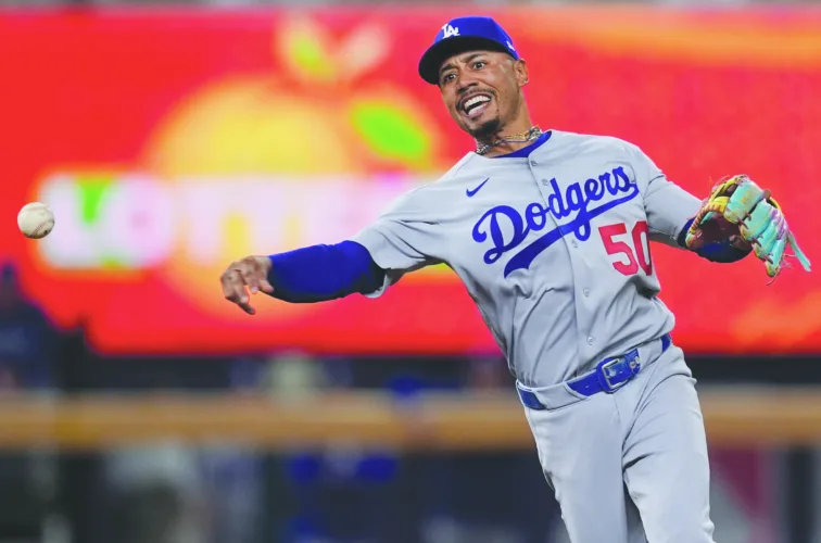 Early finish lets Dodgers unleash pitching power vs. Milwaukee